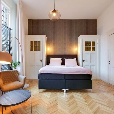 Romantische Stad Suite "Alora", Met Prive Parkeerplaats Alkmaar Kültér fotó
